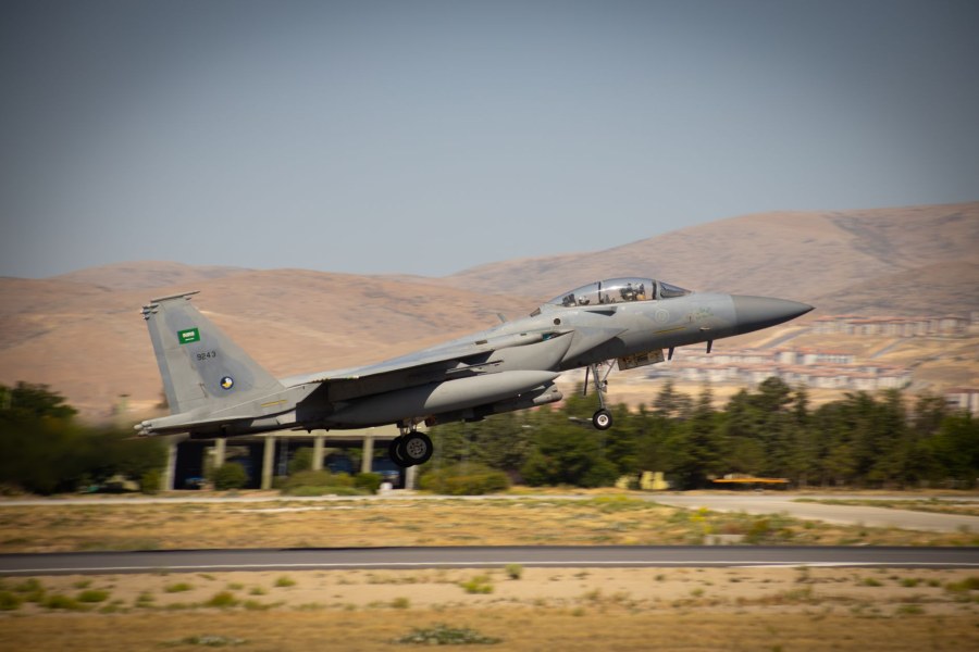 Regno Unito invia supporto militare difensivo all'Arabia Saudita