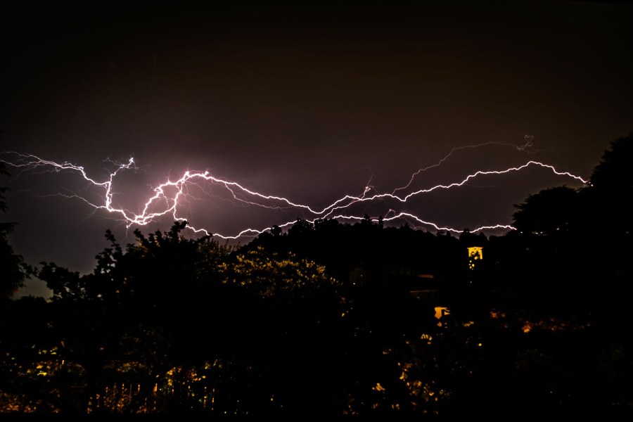 Meteo Italia, martedì 22 settembre: venti in rinforzo e piogge tra Calabria e Sicilia