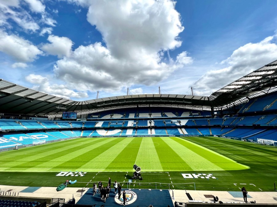 Manchester City riconosciuto colpevole di gravi violazioni finanziarie