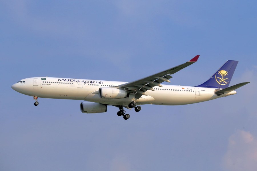 Emergenza aerea: lite tra piloti su volo FlyDubai, aereo atterrato in Arabia Saudita