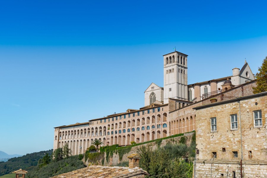 Benigni racconta San Francesco in diretta su Rai 1