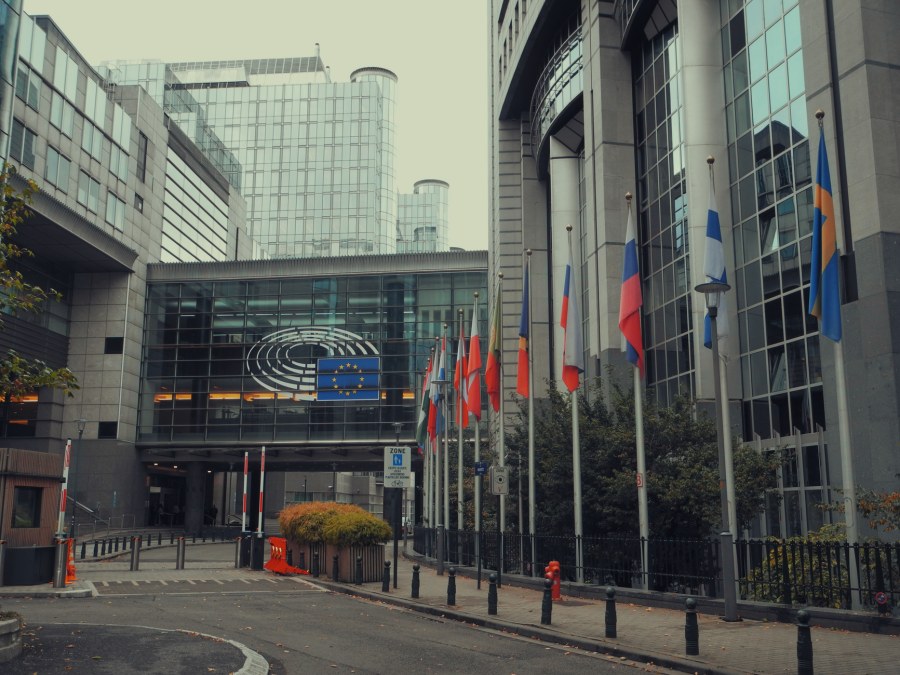 Attacco coloni israeliani a diplomatici UE in Cisgiordania